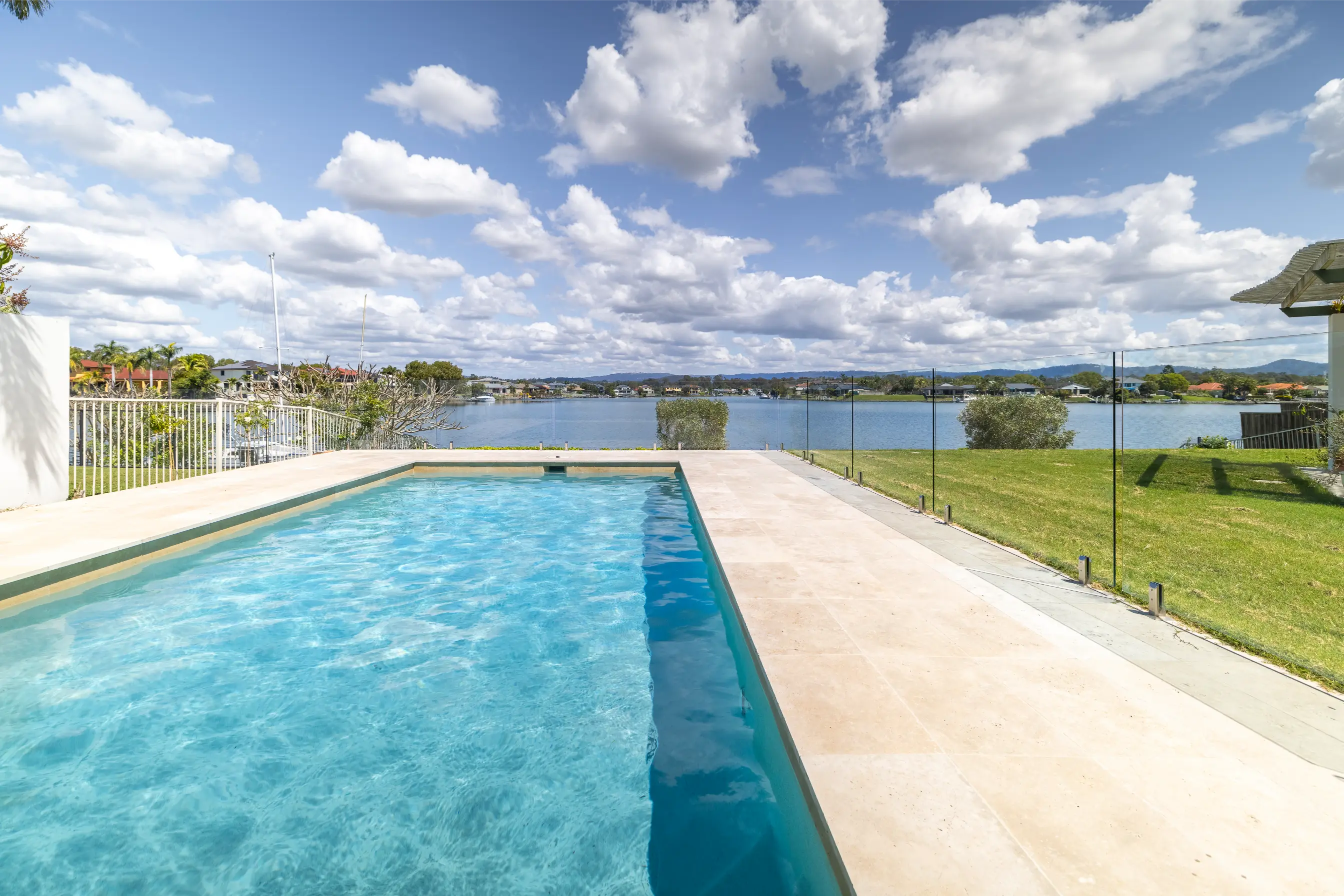 Aqua Living Pools | Helensvale Project