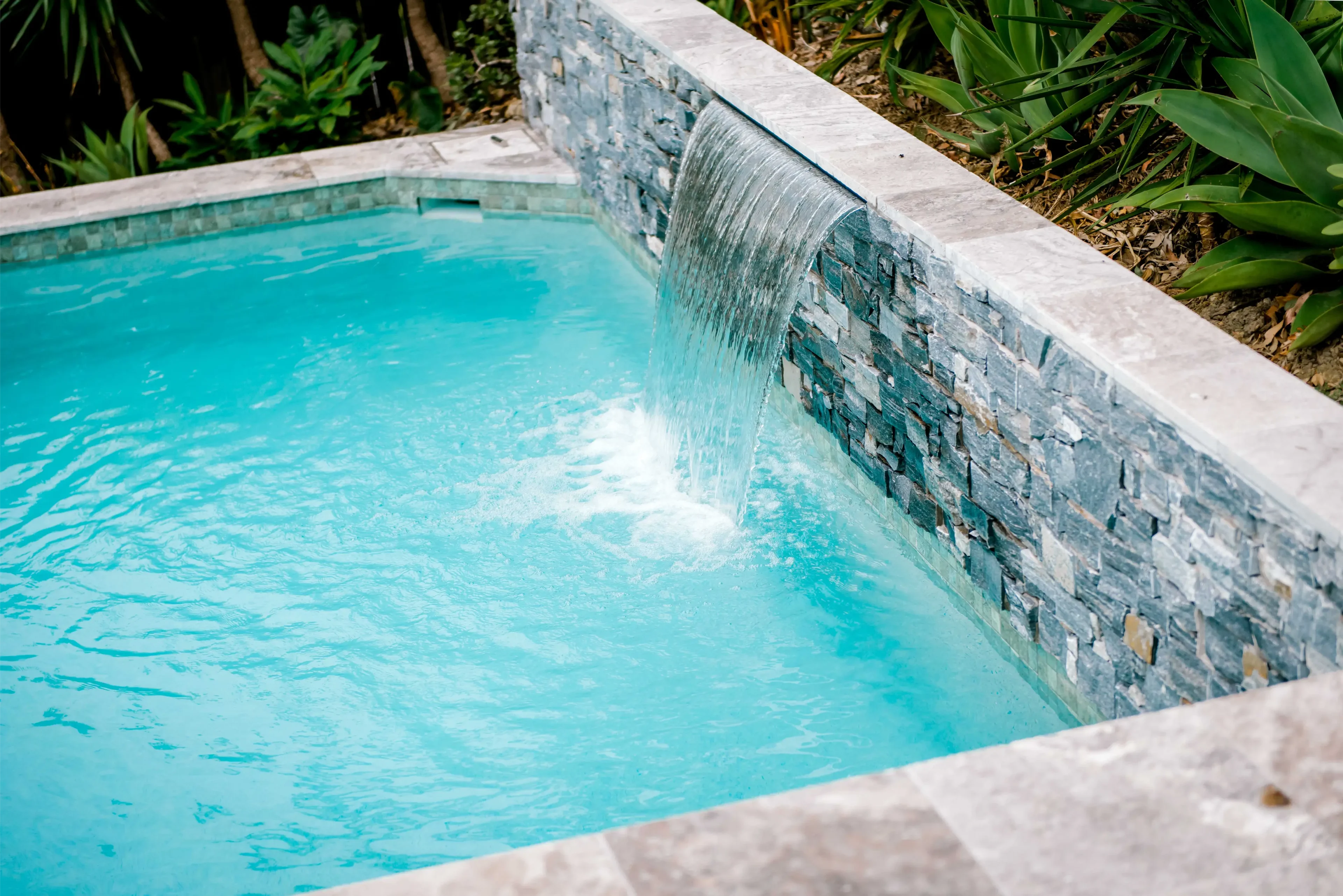 Aqua Living Pools | Elanora Project