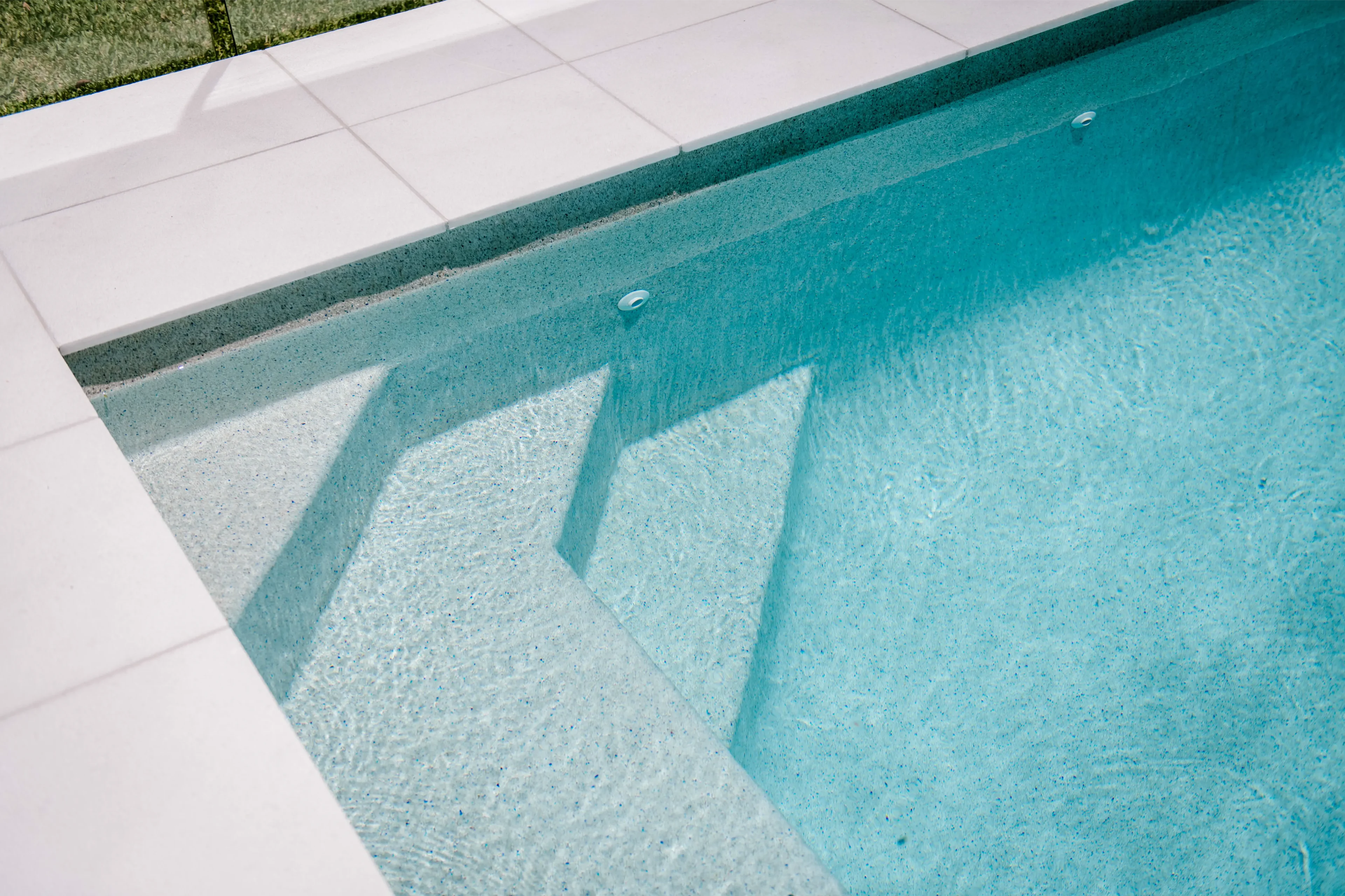 Aqua Living Pools | Elanora Project